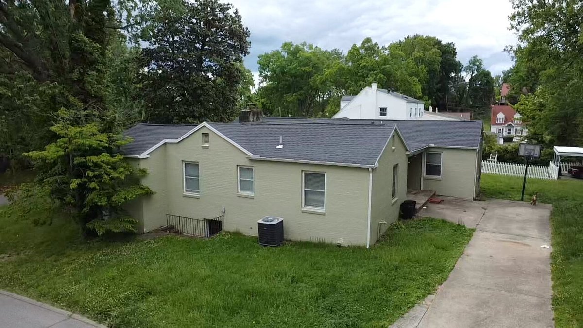 Image for SOLD $194,700 - 4 Bedroom Home on Corner Lot in Huntington