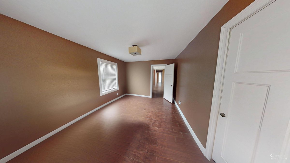 Image for SOLD $194,700 - 4 Bedroom Home on Corner Lot in Huntington
