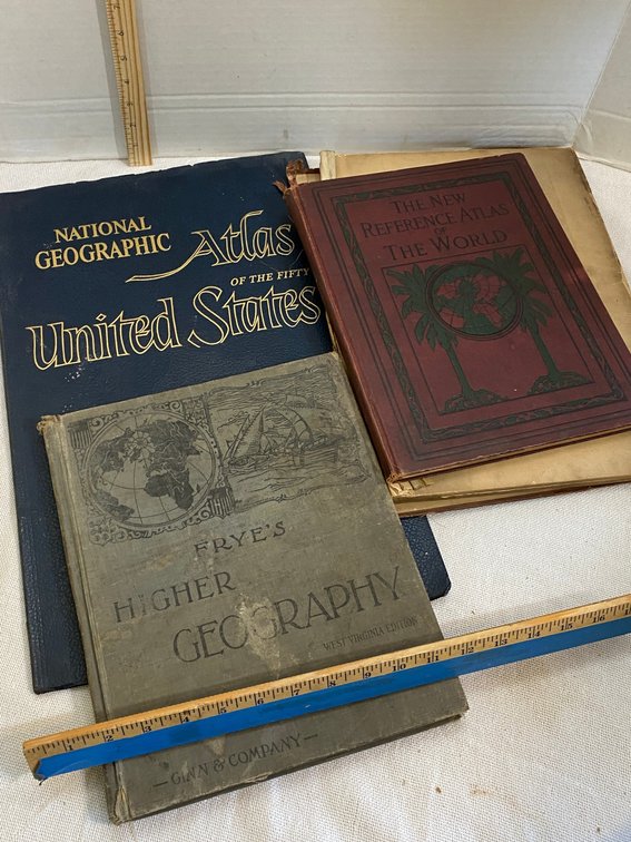4 Early Atlases