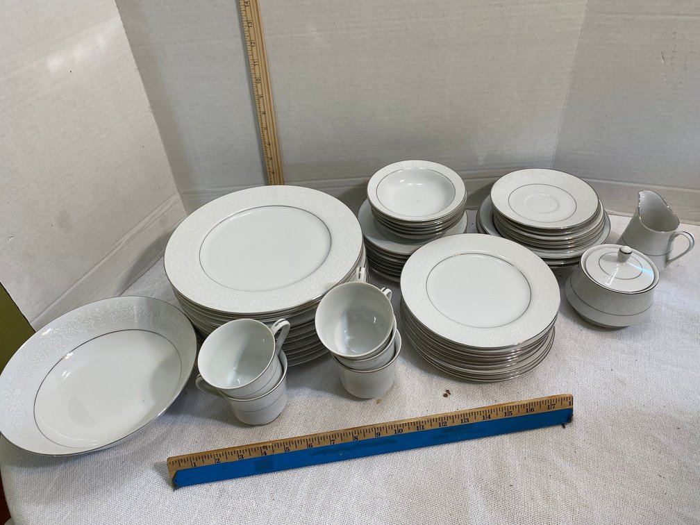 Set of Kensington China