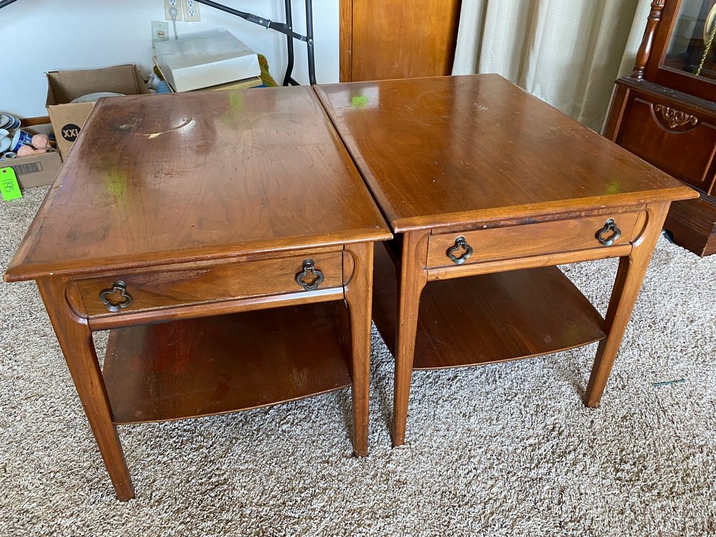 Pair of matching lamp tables with 1 drawer each