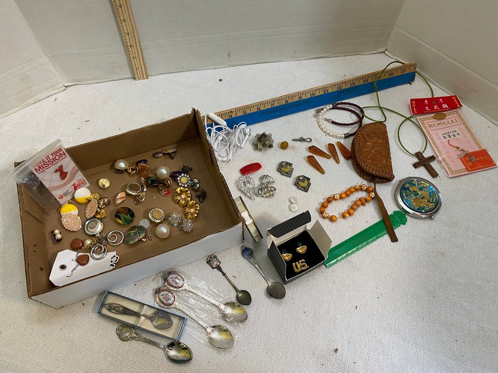 Earrings, bracelets, collectible spoons, Great Wall of China compact
