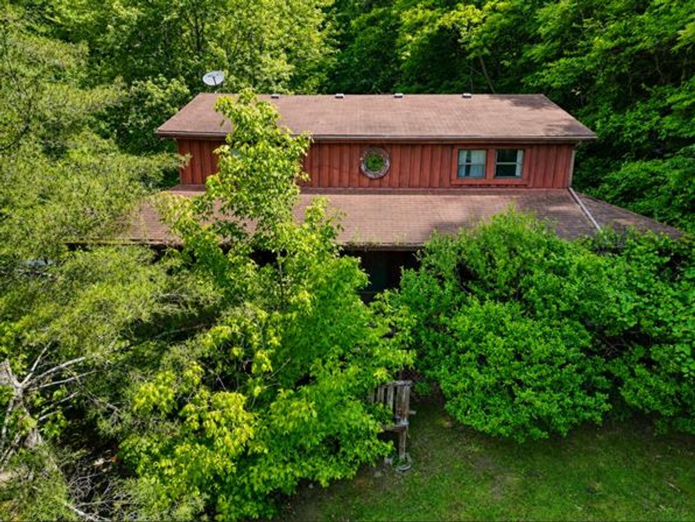 Image for SOLD $82,500 - Secluded 4 Bedroom Cabin on 7.7 Acres in Wayne County