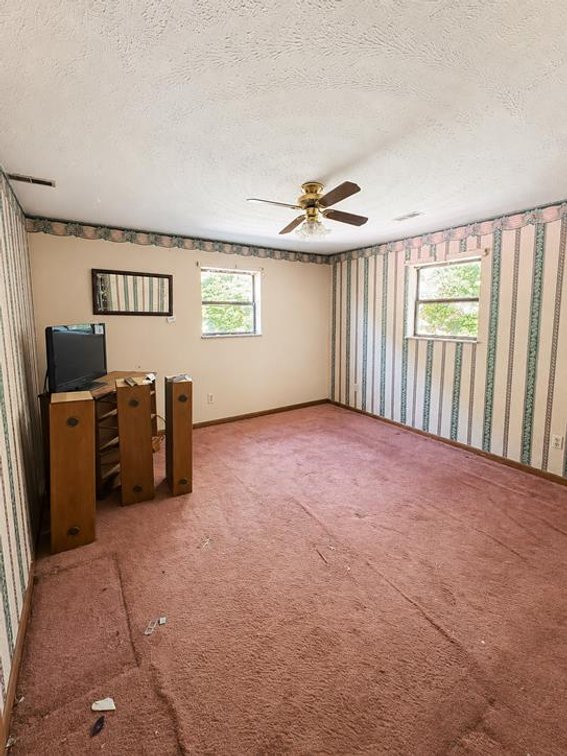 Image for SOLD $82,500 - Secluded 4 Bedroom Cabin on 7.7 Acres in Wayne County