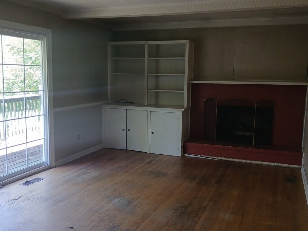 Image for SOLD $77,000 - 4 Bedroom in Parkersburg’s North Hills Estates Ideal for a Remodel or Flip