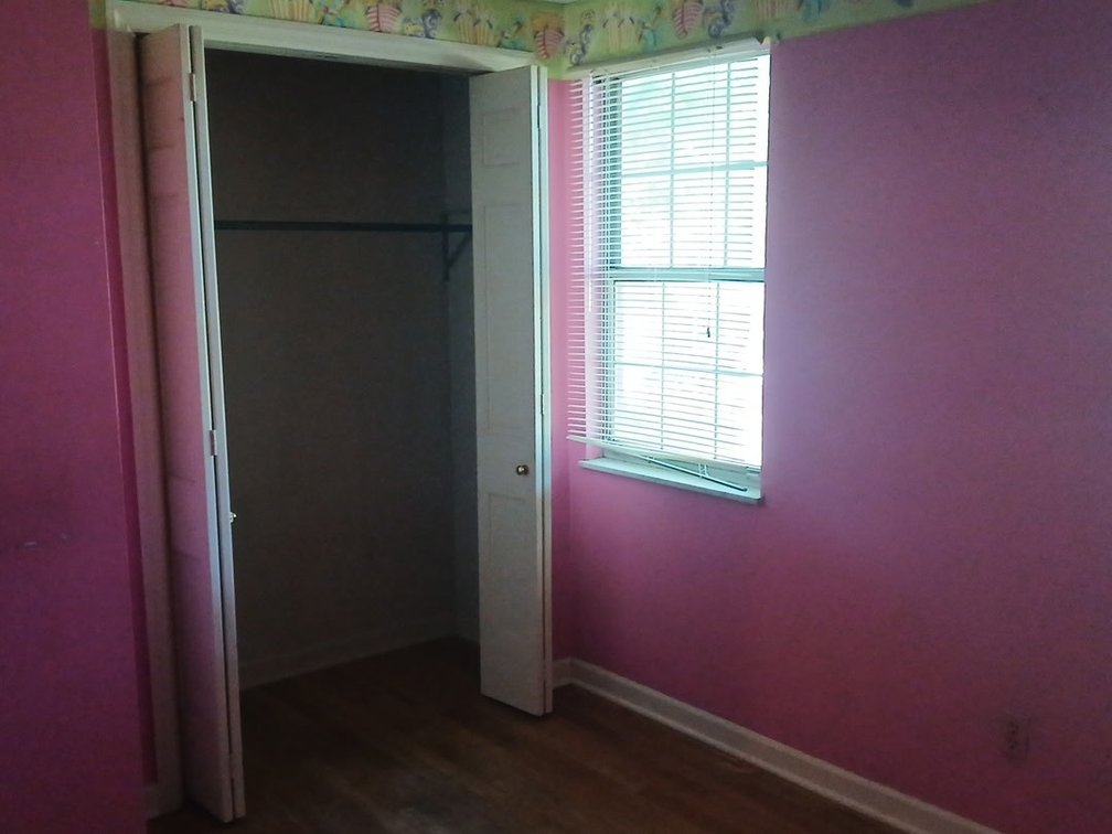 Image for SOLD $77,000 - 4 Bedroom in Parkersburg’s North Hills Estates Ideal for a Remodel or Flip