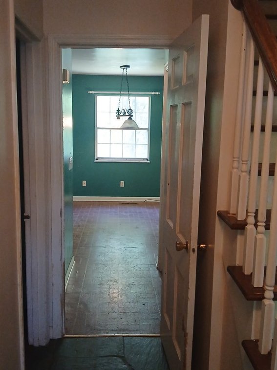 Image for SOLD $77,000 - 4 Bedroom in Parkersburg’s North Hills Estates Ideal for a Remodel or Flip