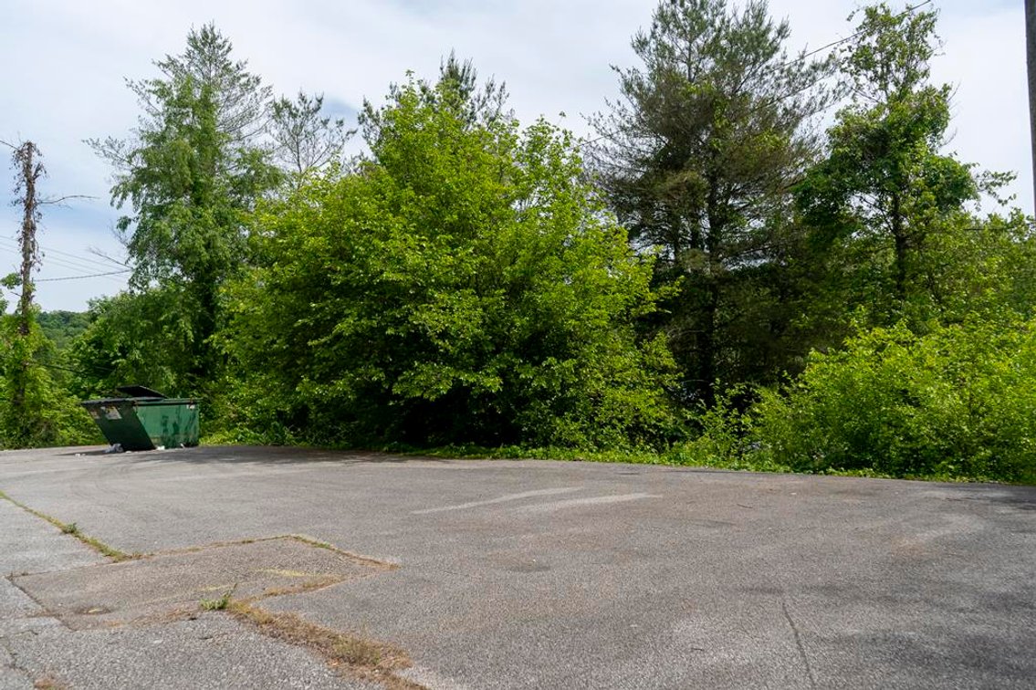 Image for SOLD $184,800 - Flexible Commercial Space with Onsite Parking & No Zoning Restrictions