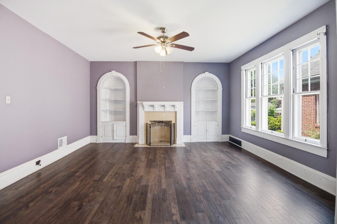 Image for SOLD $225,000 - 4 Bedroom Broad Oaks Home