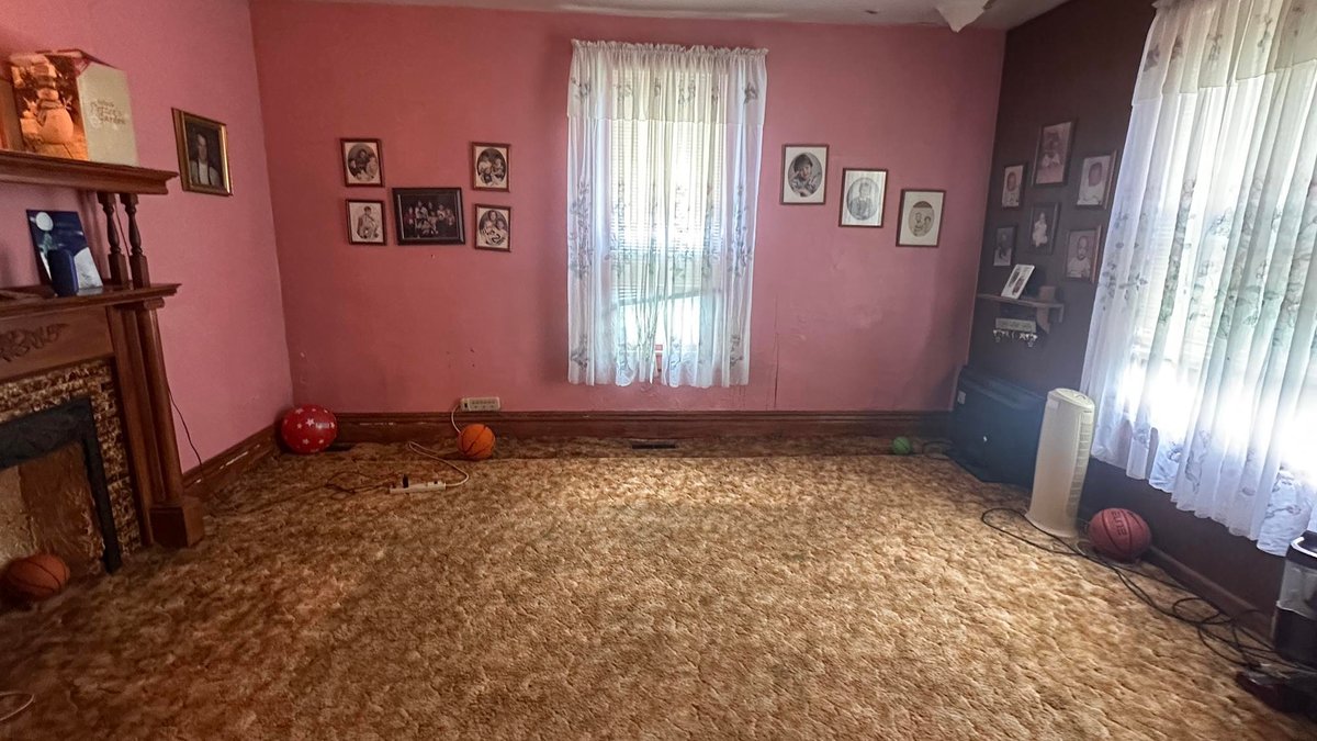 Image for SOLD $71,500 - Spacious 3 Bedroom in a Convenient Fairmont Location
