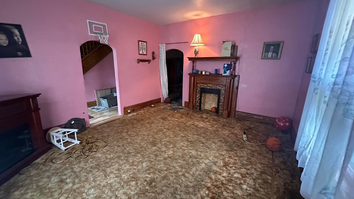 Image for SOLD $71,500 - Spacious 3 Bedroom in a Convenient Fairmont Location