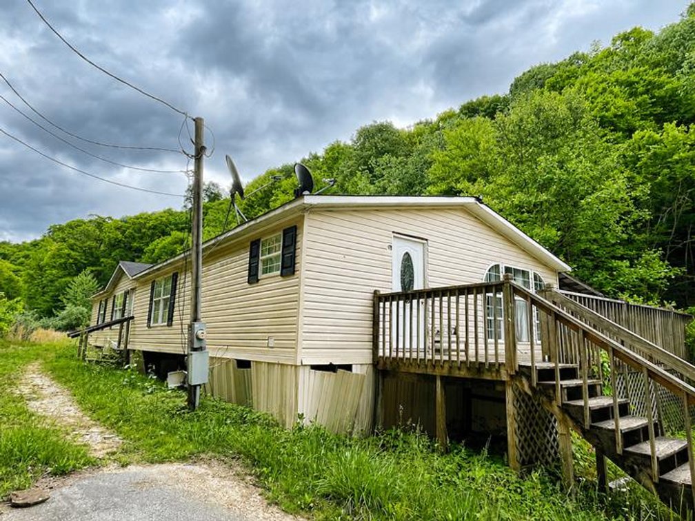 Image for SOLD $50,600 - 3 Bedroom Doublewide on 2 Acres in Inez Selling to the Highest Bidder