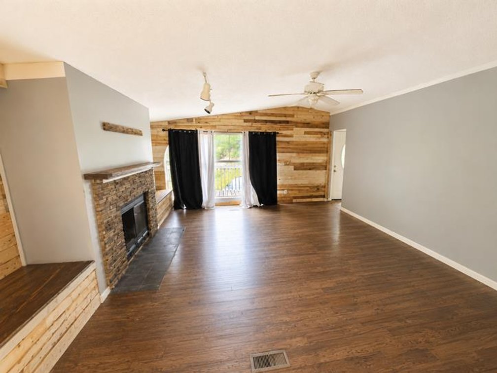 Image for SOLD $50,600 - 3 Bedroom Doublewide on 2 Acres in Inez Selling to the Highest Bidder