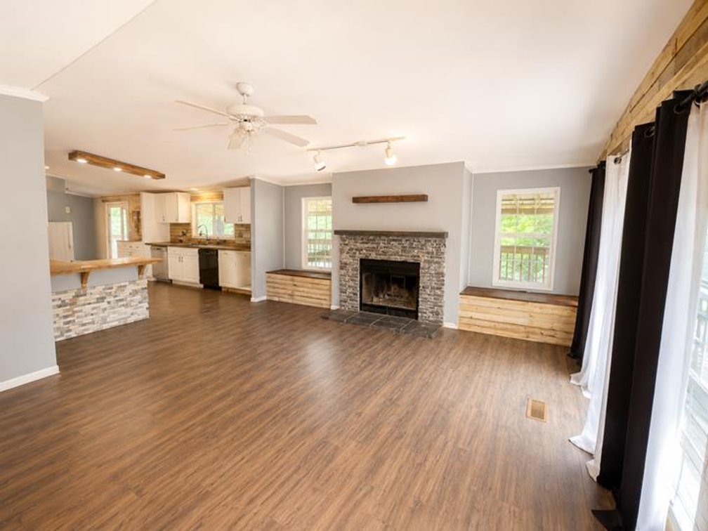 Image for SOLD $50,600 - 3 Bedroom Doublewide on 2 Acres in Inez Selling to the Highest Bidder