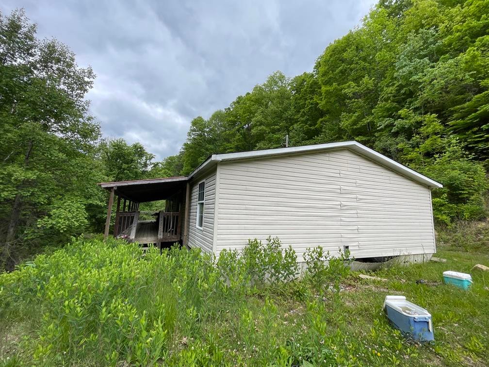 Image for SOLD $50,600 - 3 Bedroom Doublewide on 2 Acres in Inez Selling to the Highest Bidder
