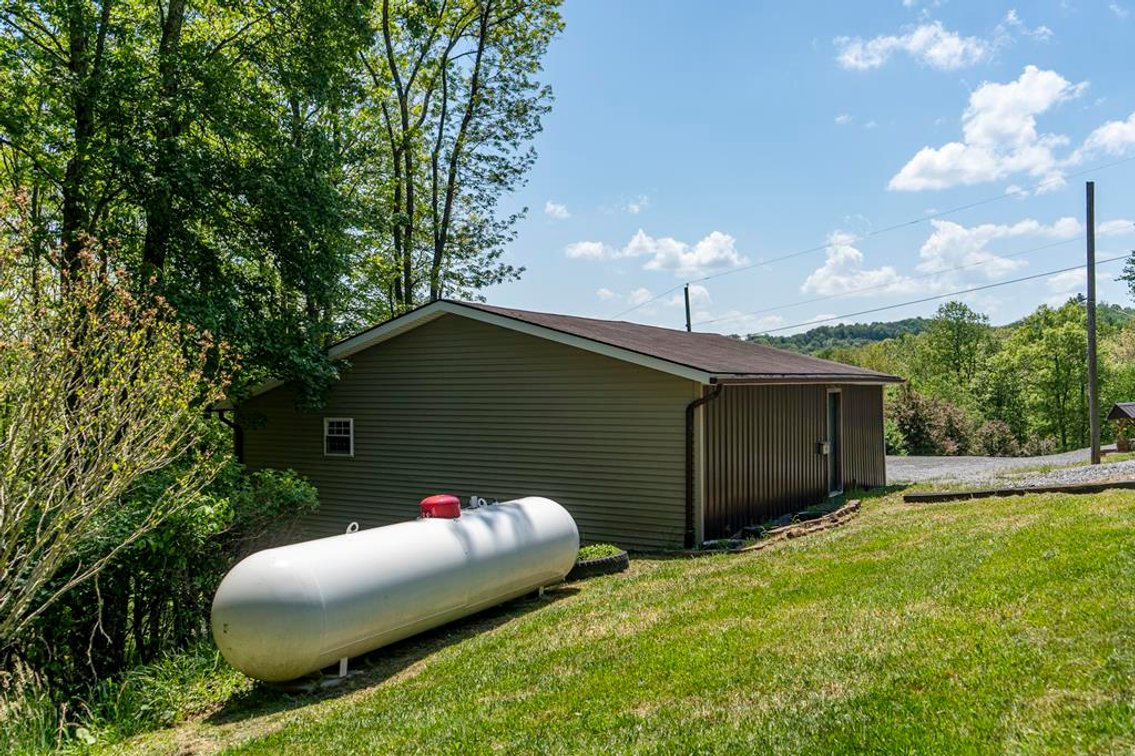 Image for SOLD $283,250 - Exceptional 4 Bedroom on 9.4 Acres in Barbour County