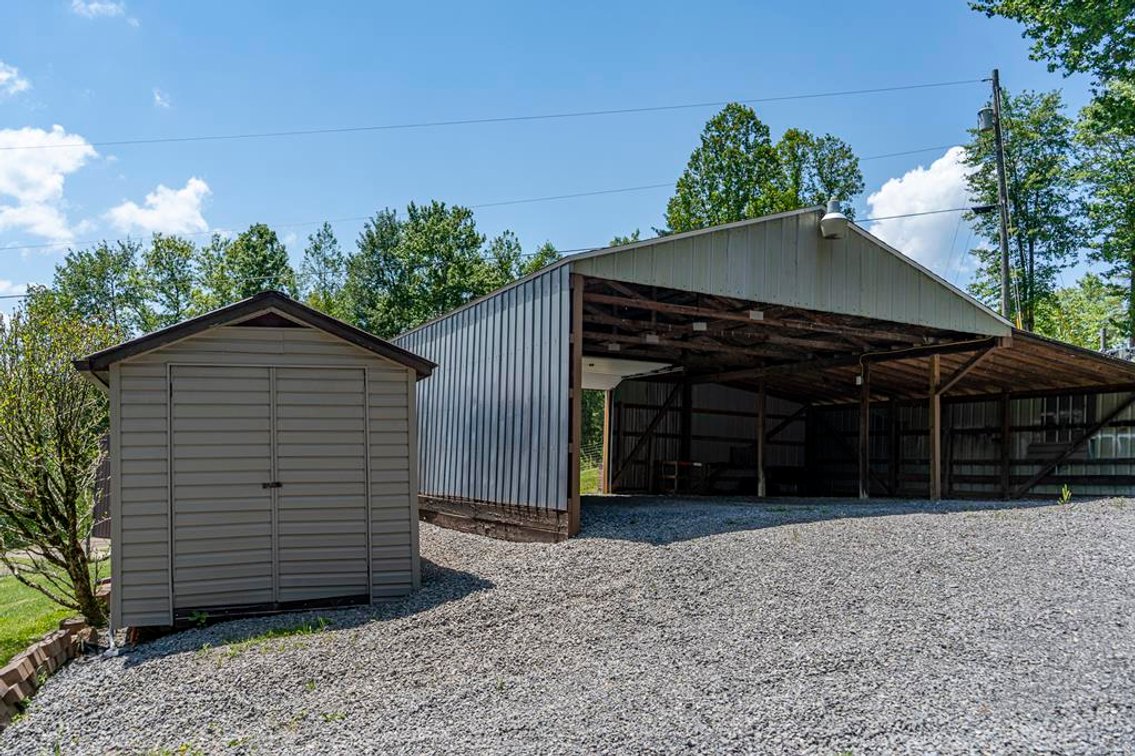 Image for SOLD $283,250 - Exceptional 4 Bedroom on 9.4 Acres in Barbour County