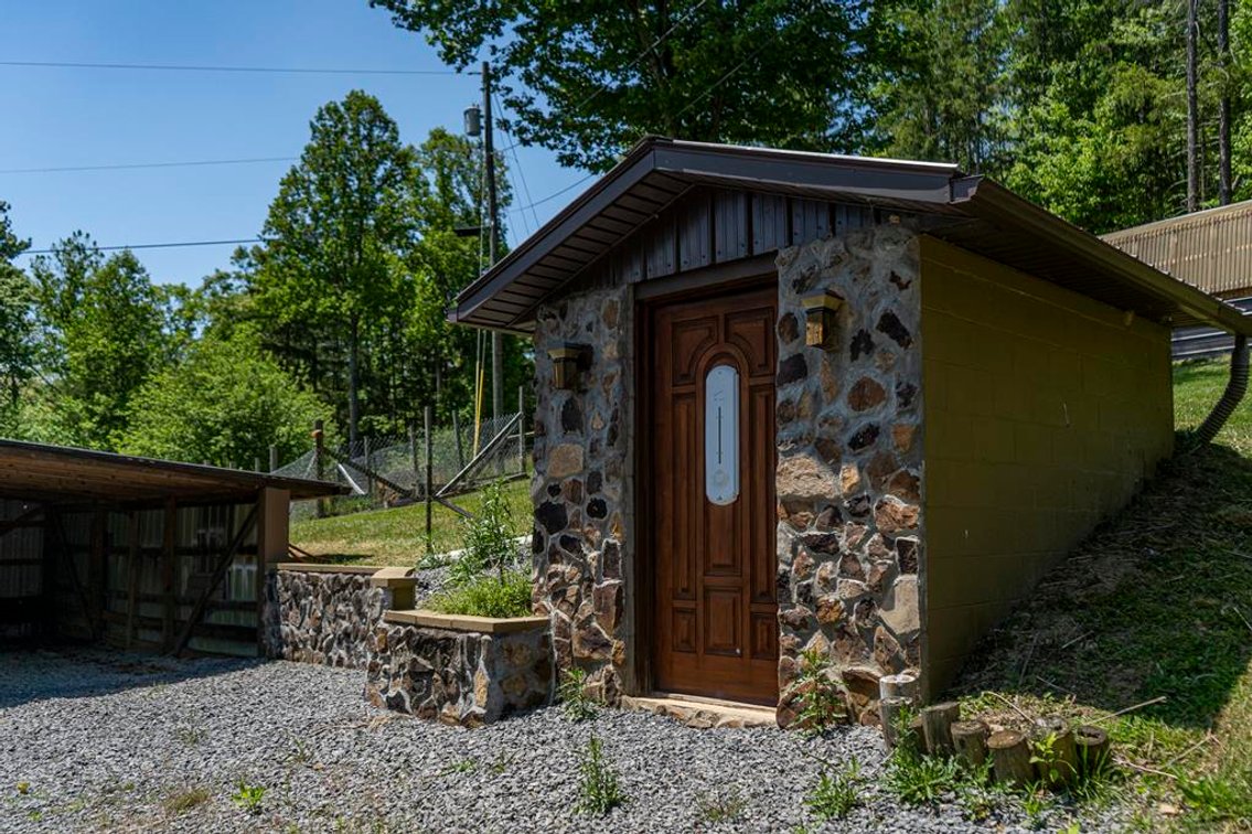 Image for SOLD $283,250 - Exceptional 4 Bedroom on 9.4 Acres in Barbour County