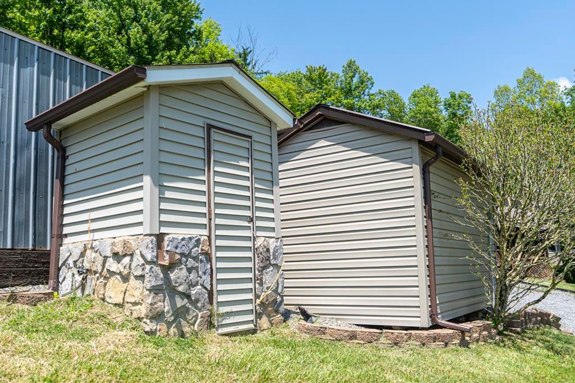 Image for SOLD $283,250 - Exceptional 4 Bedroom on 9.4 Acres in Barbour County