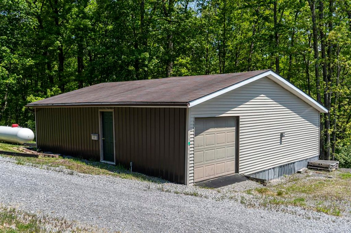 Image for SOLD $283,250 - Exceptional 4 Bedroom on 9.4 Acres in Barbour County