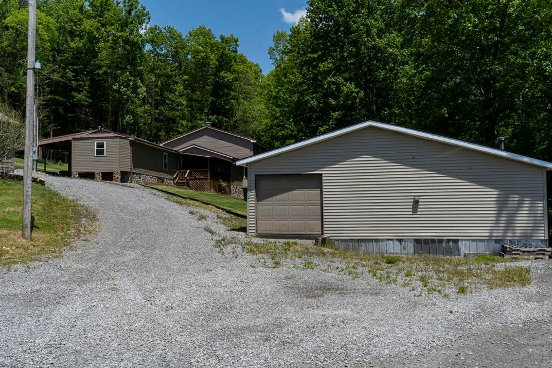 Image for SOLD $283,250 - Exceptional 4 Bedroom on 9.4 Acres in Barbour County