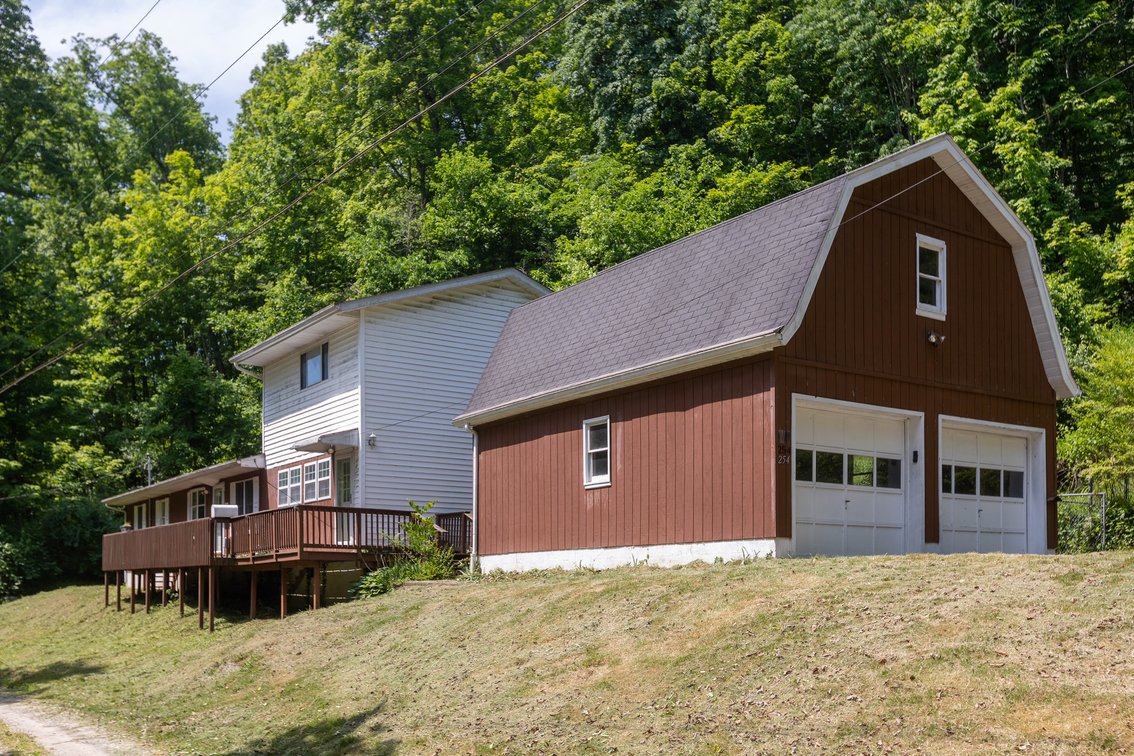 Image for SOLD $104,500 - Expansive 3 Bedroom on 1.6 Acres in Hurricane