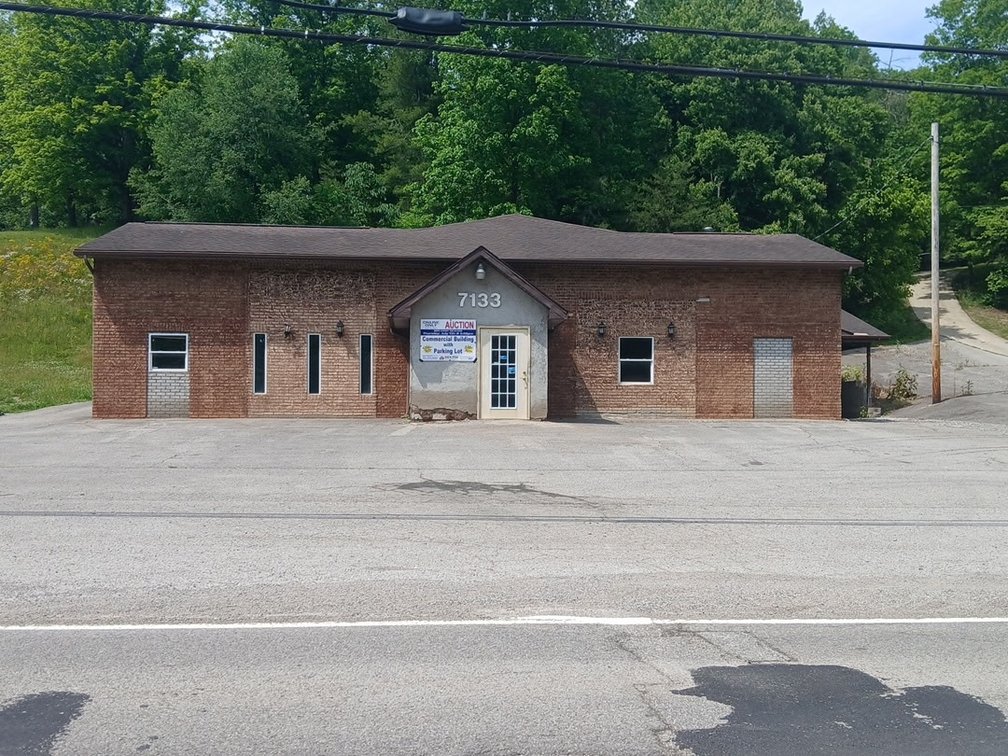 Image for SOLD $110,000 - Commercial Building with Flexible Open Interior in Charleston