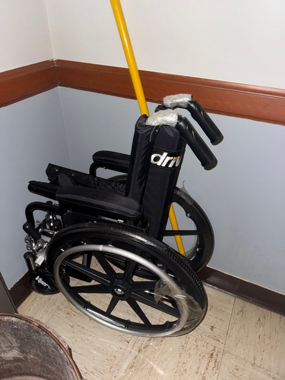 Drive Medical Viper Plus GT Wheelchair