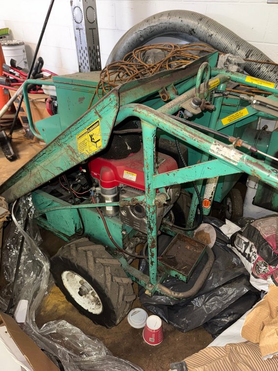 Garlock Roof Warrior Tear-Off Machine