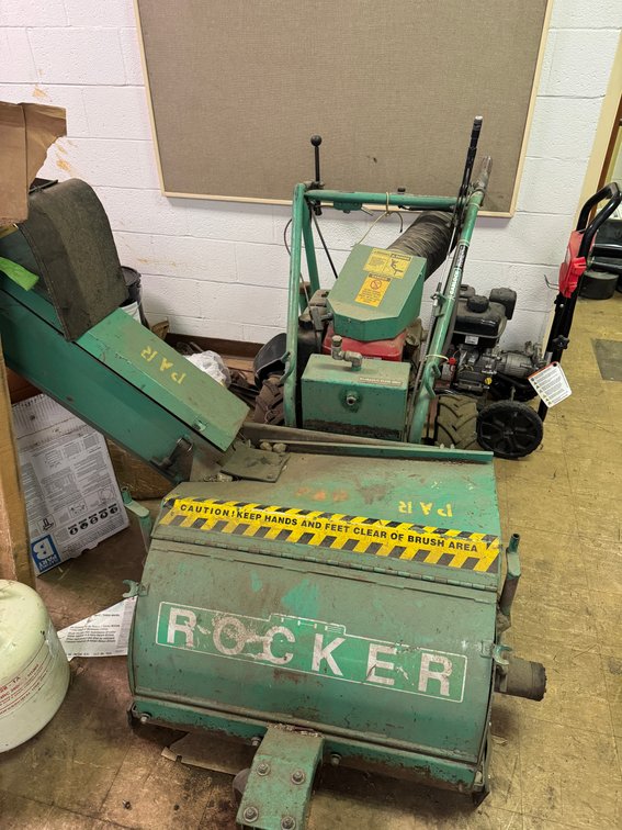 Garlock Rocker Ballast Removal Machine