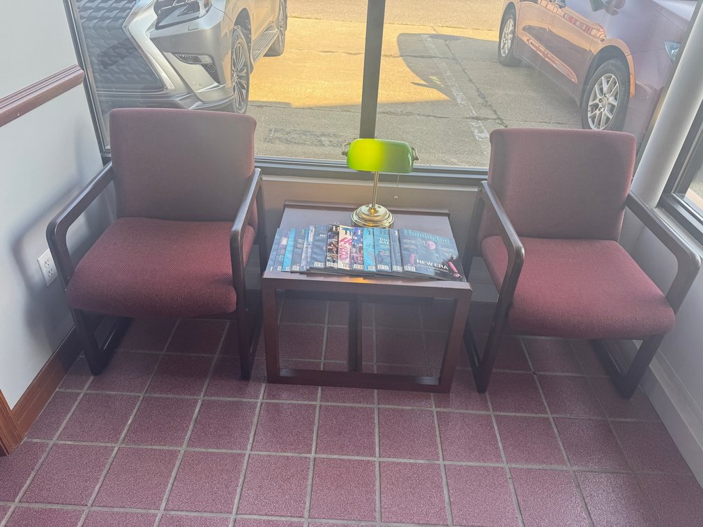 End Table, Two Chairs & Huntington Magazines