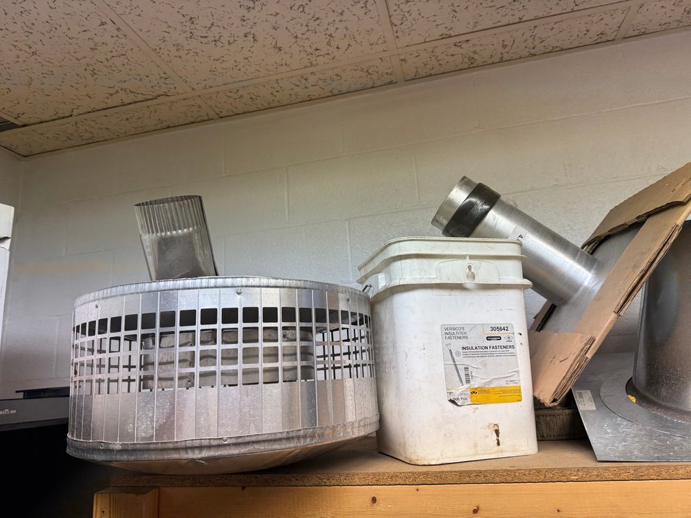 Ventilation cap, adapters