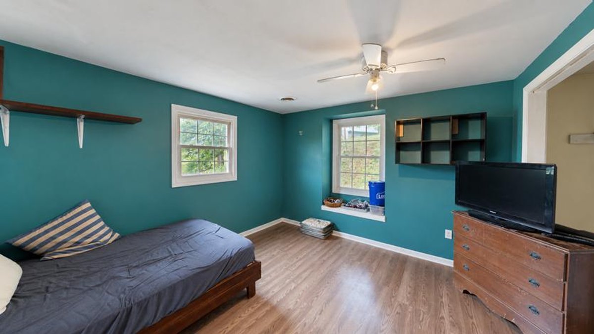 Image for 4 Bedroom on 1.4 Private Acres in Buckhannon