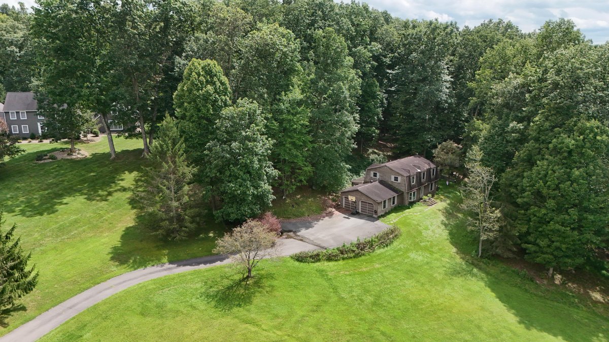 Image for 4 Bedroom on 1.4 Private Acres in Buckhannon