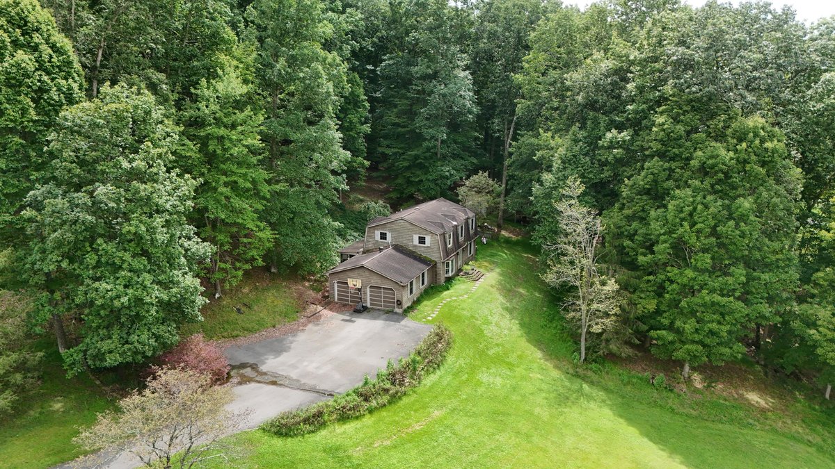 Image for 4 Bedroom on 1.4 Private Acres in Buckhannon