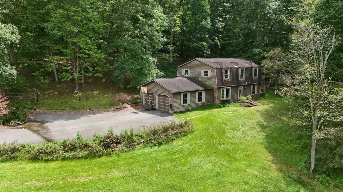 Image for 4 Bedroom on 1.4 Private Acres in Buckhannon