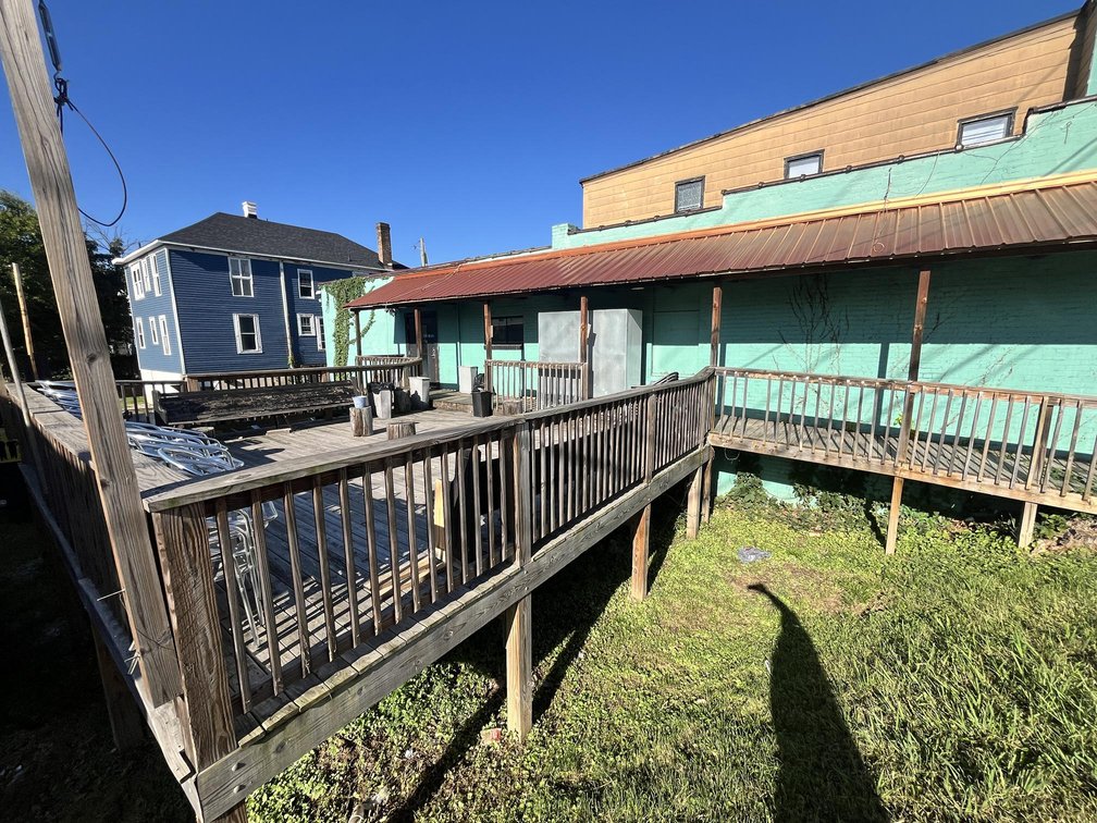 Image for Retail Building with Upstairs Apartments in Charleston