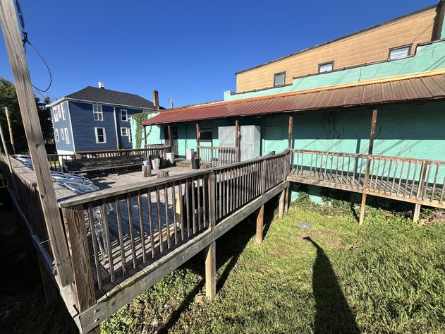 Image for Retail Building with Upstairs Apartments in Charleston