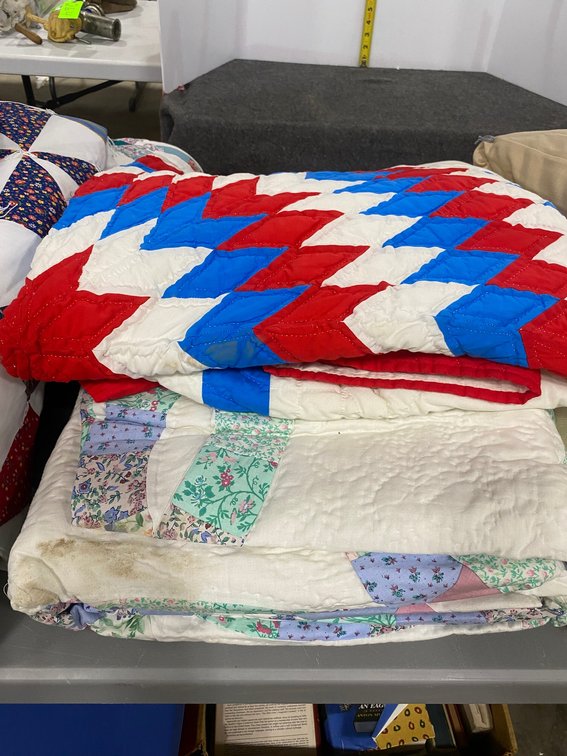 hand Stitched Quilts
