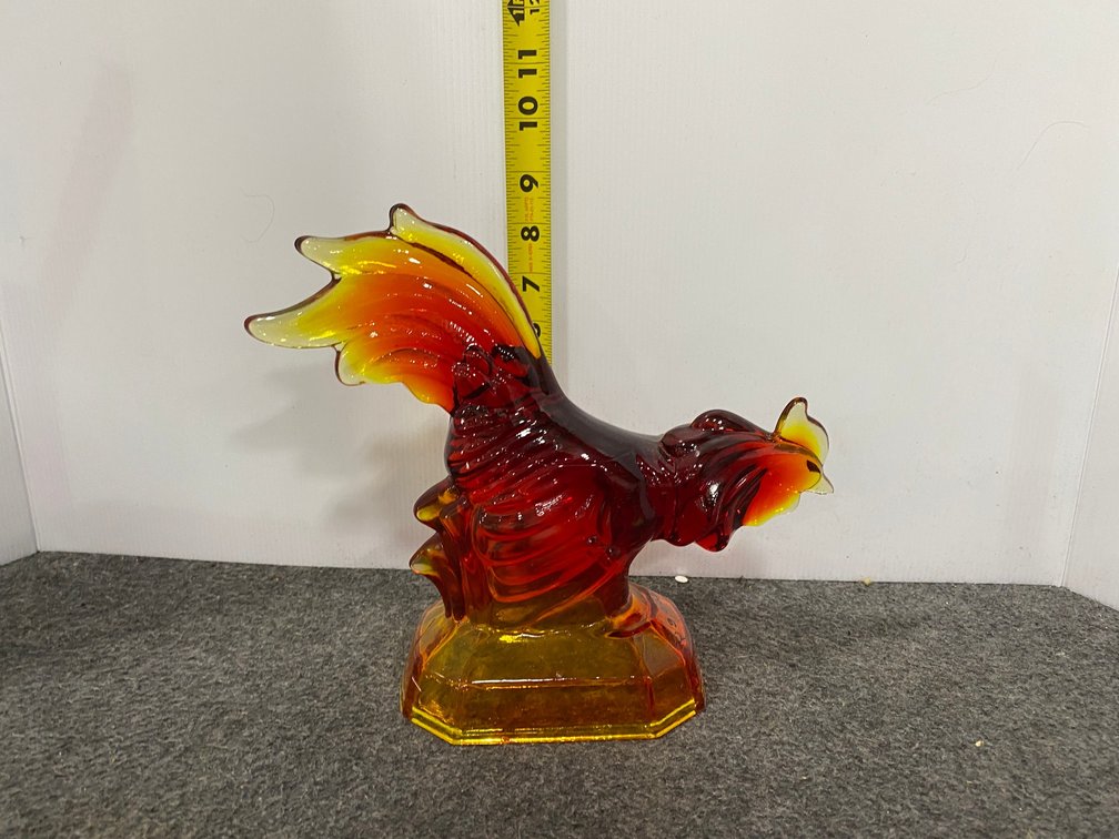 LE Smith, Amberina glass Rooster
