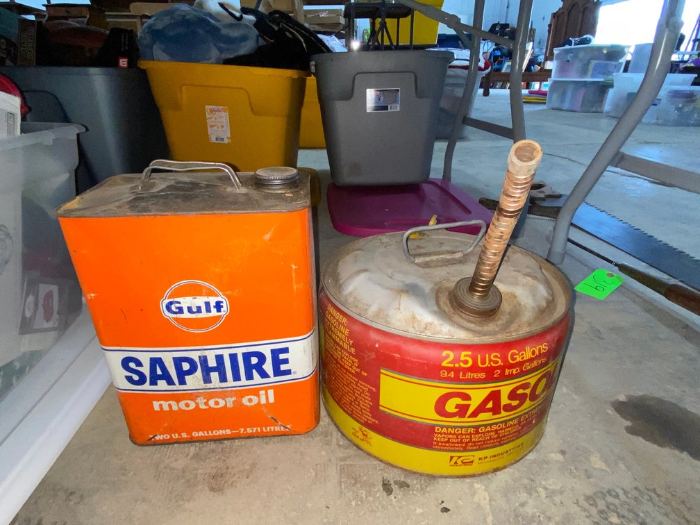 2.5 Gallon Metal Gas Can, Gulf Metal Oil Can
