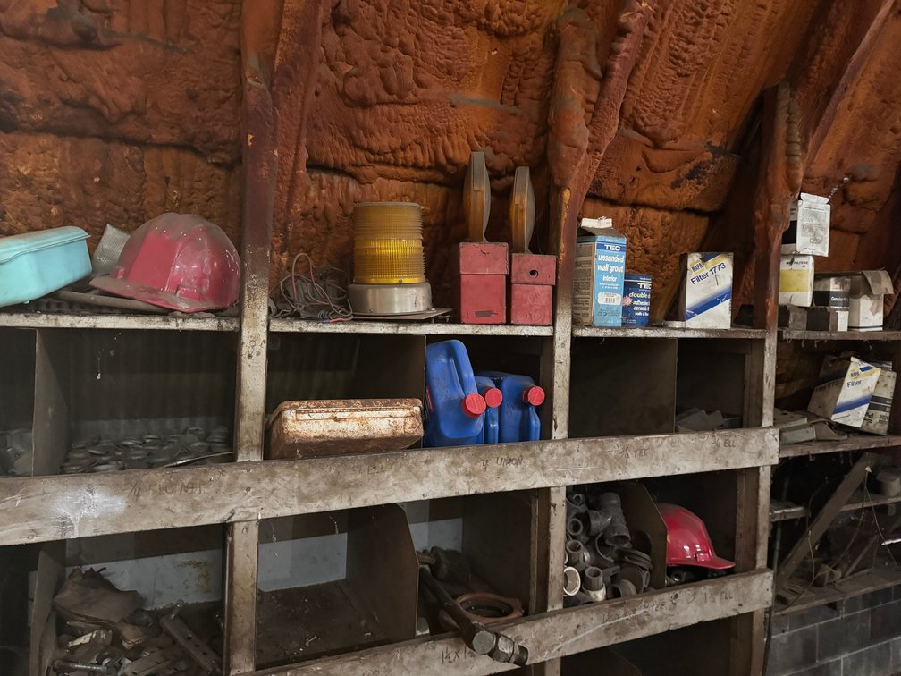 contents of shelves