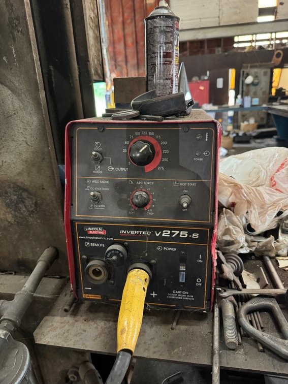 Lincoln Invertec V275-S industrial inverter welder/power source
