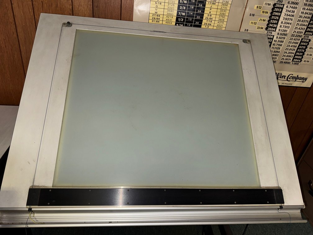 Large tabletop light box