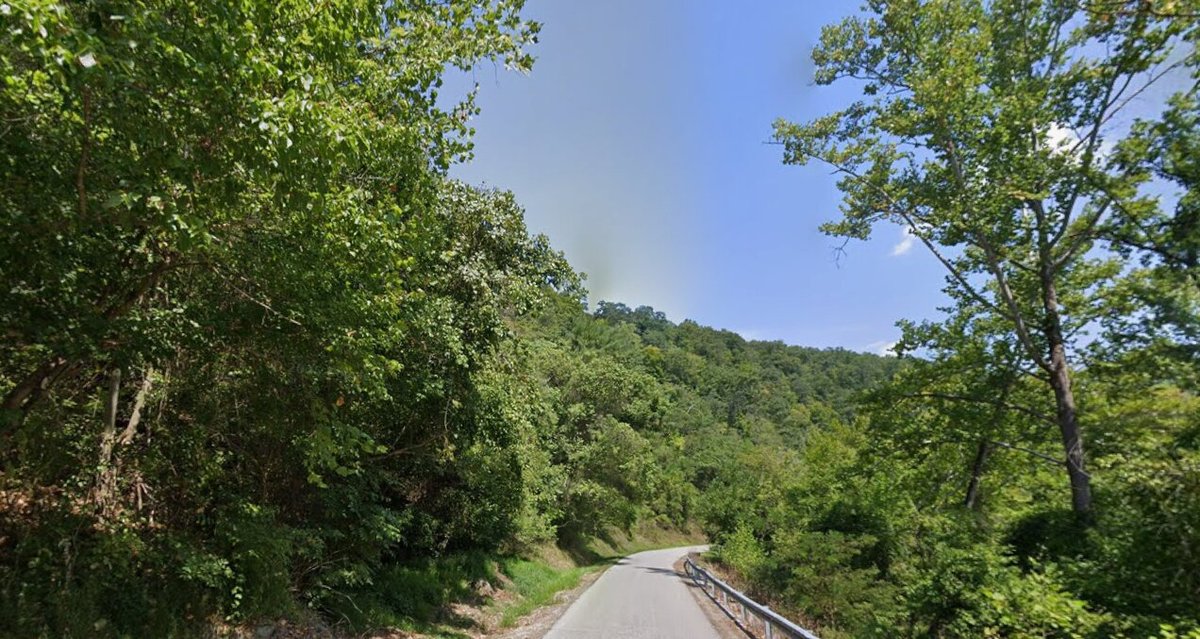 Image for Two Calhoun County Properties Selling to the Highest Bidders
