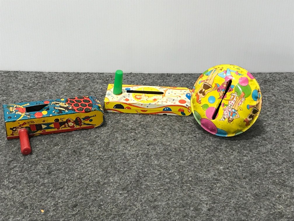 Tin lithograph noisemakers