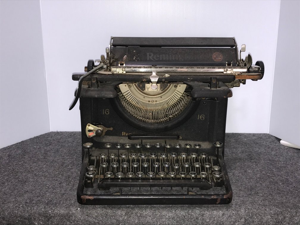 1936 Remmington 16 Typewriter