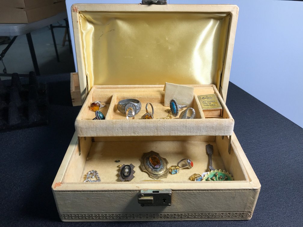 Vintage Jewelery Box and Contents w/ key