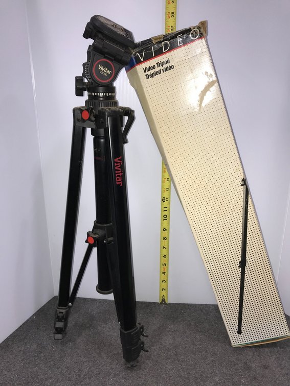 Vivitar Tripod with Box