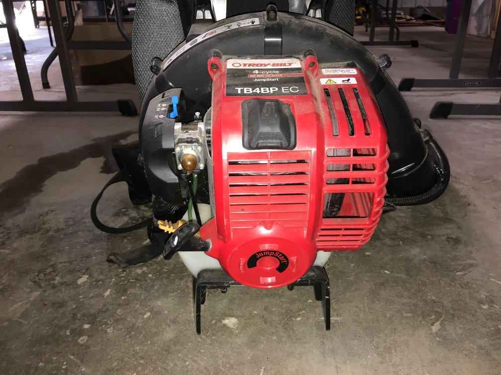 Troy Bilt Leaf Blower